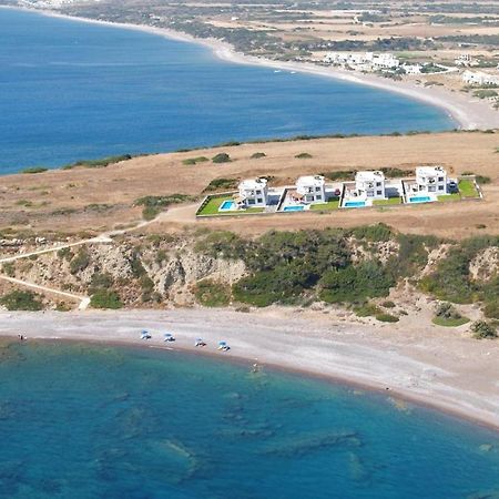 Olga Luxury Beach Front Villas Lakhaniá Extérieur photo