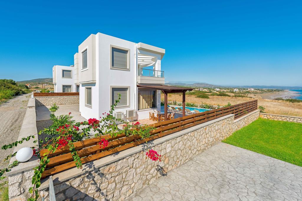Olga Luxury Beach Front Villas Lakhaniá Chambre photo