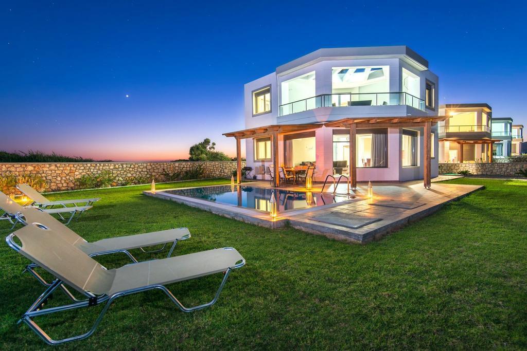 Olga Luxury Beach Front Villas Lakhaniá Extérieur photo